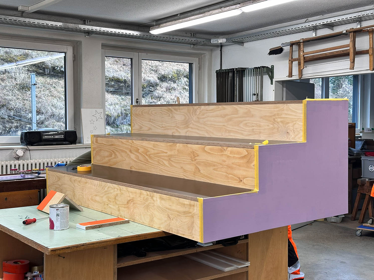 image-12.23925960610781__54.35248060843152